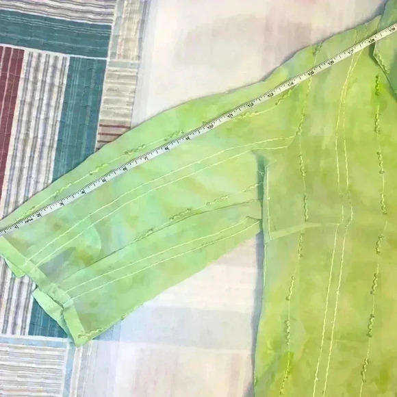 Vintage Blouse 👚  Light green - Picture 8 of 9
